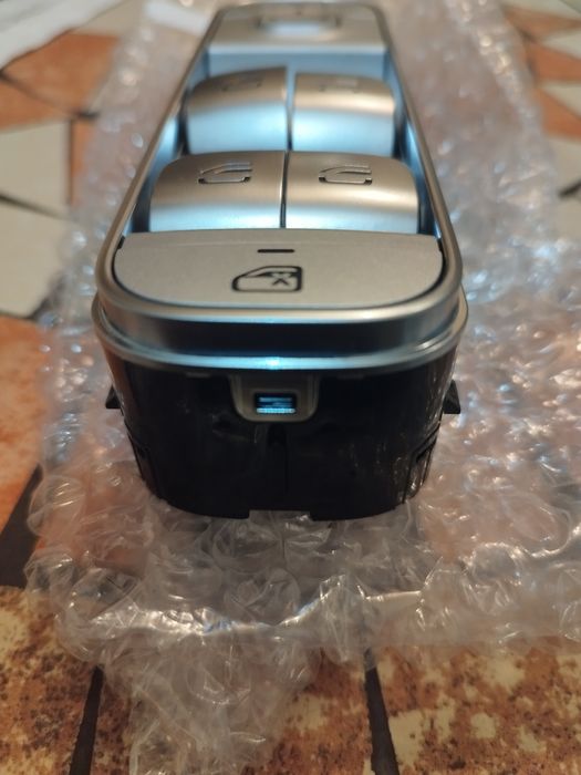 Оригинална конзола бутони Mercedes GLE 63 S AMG