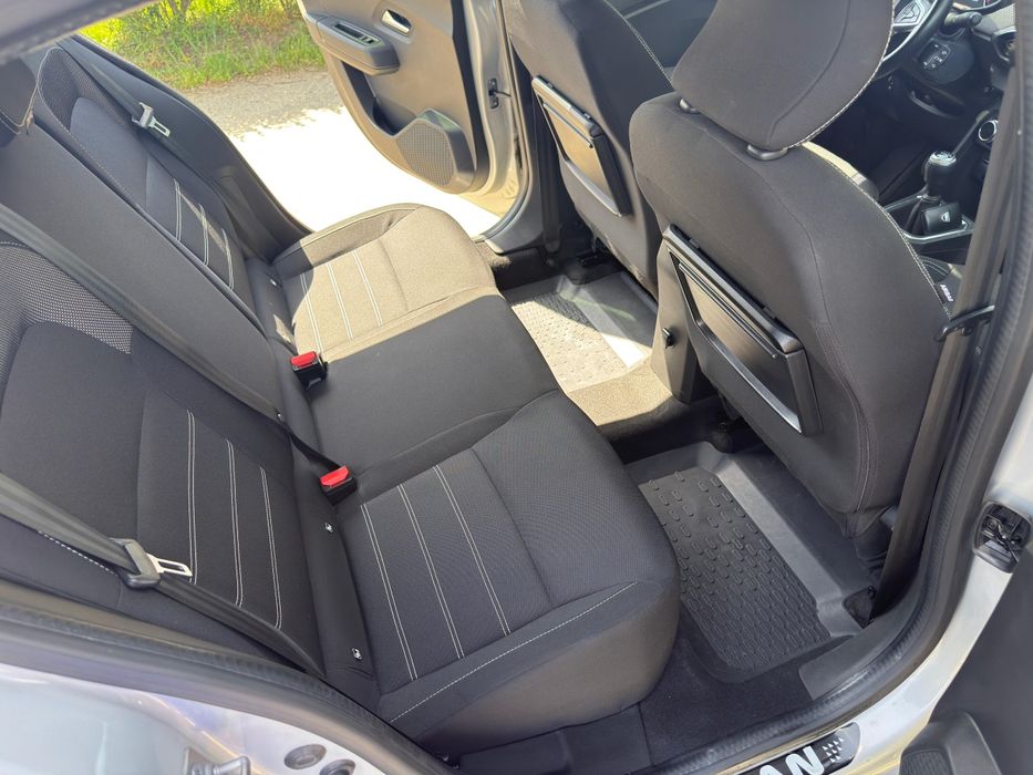Dacia Logan lll Confort Eco-G 100 MT6