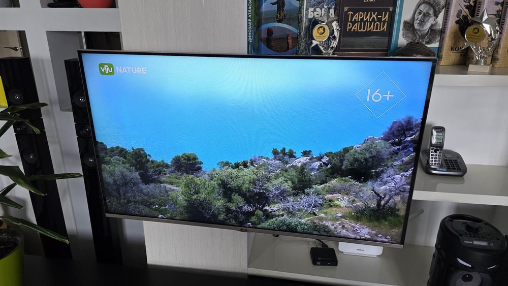 Телевизор LG смарт