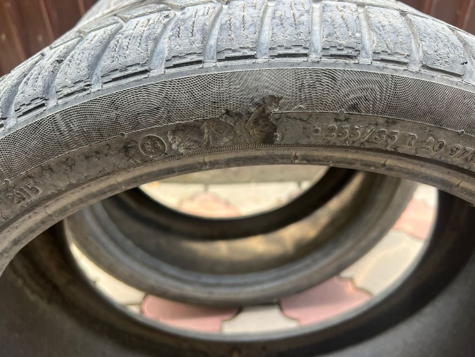 Продам резину б/У континенталь