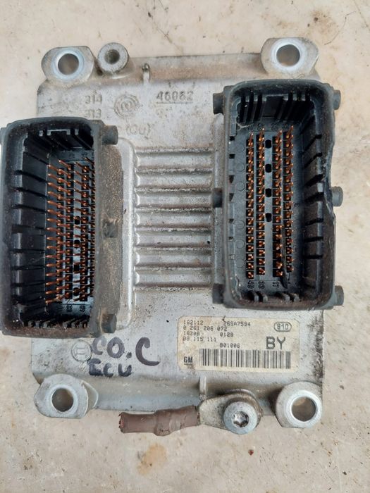 Calculator Ecu Opel Omega b,cod90492382/Corsa c cod0261206072