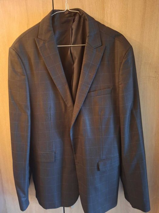 Продавам мъжко сако Andrews