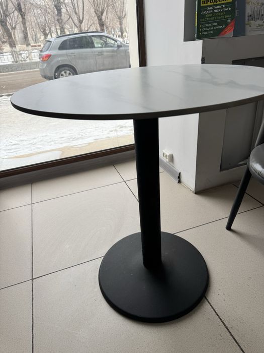 Продам круглые столы