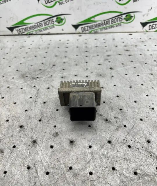 Releu bujii incandescente 9640469680 A Dacia Logan 2006 1.4 MT (75 hp)