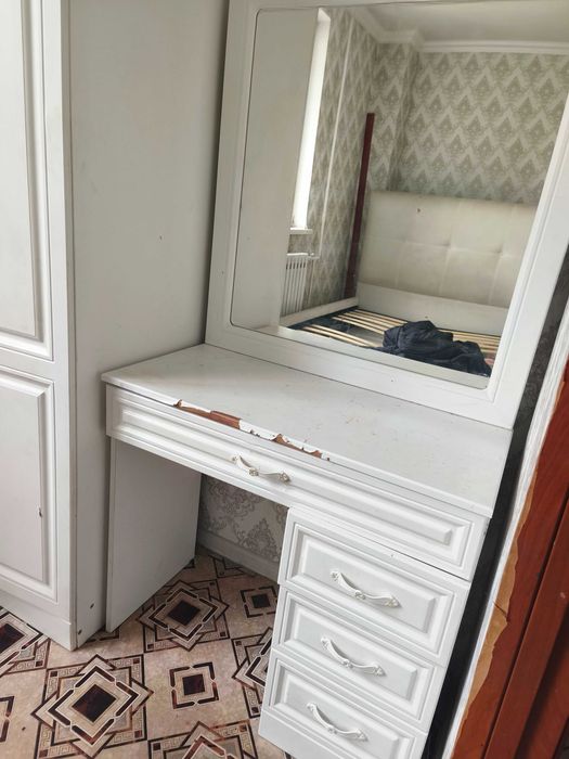 Мебель отдам в дар