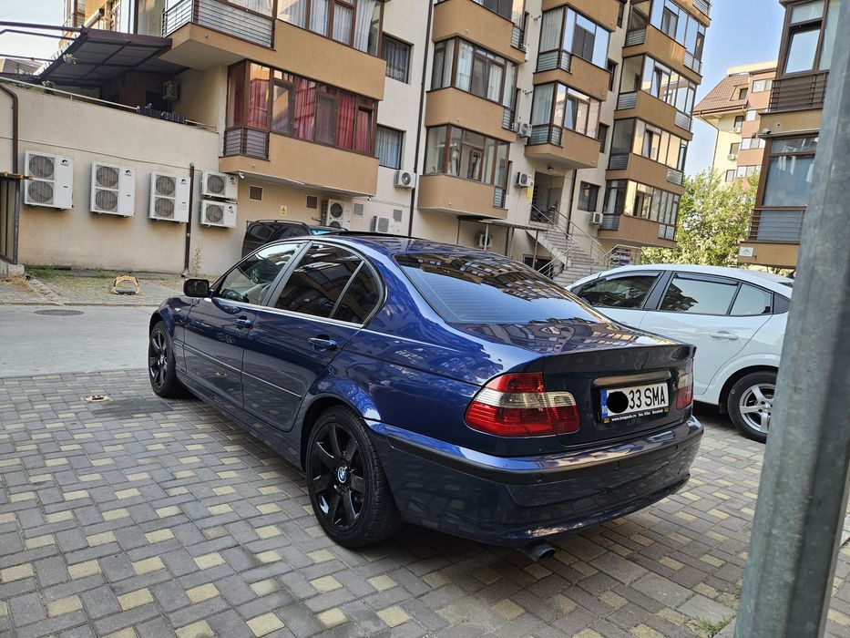 Bmw seria 3 e46 facelift 2.0 150 cp impecabila Interior piele crem  ținută la garaj