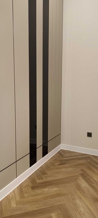 Установка Ламинат Плинтусов и Декор панелей