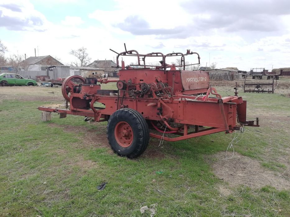 Продам пресподборщик киргистан