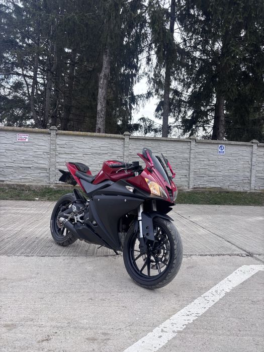 Yamaha yzf r125 2016 30k
