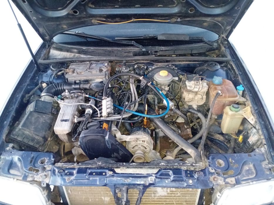 Продам Ауди 80 б4