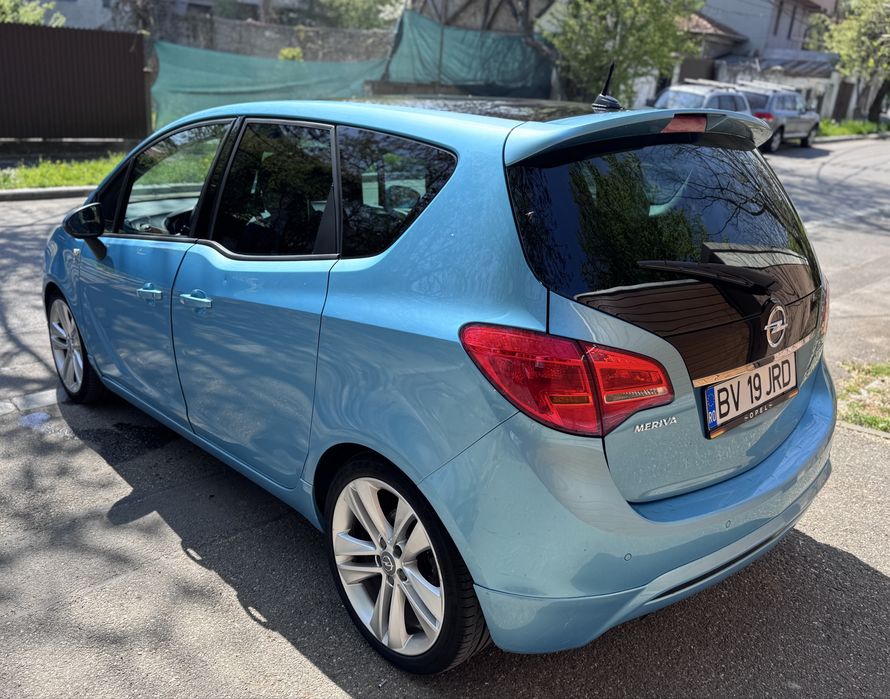 Opel Meriva , An fab : 2012/10 , Pachet Opc