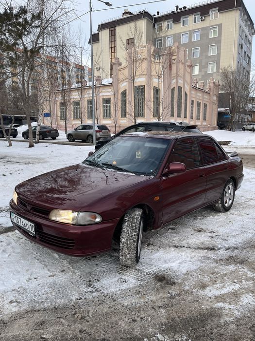 Продам митсубиси лансер 1993г