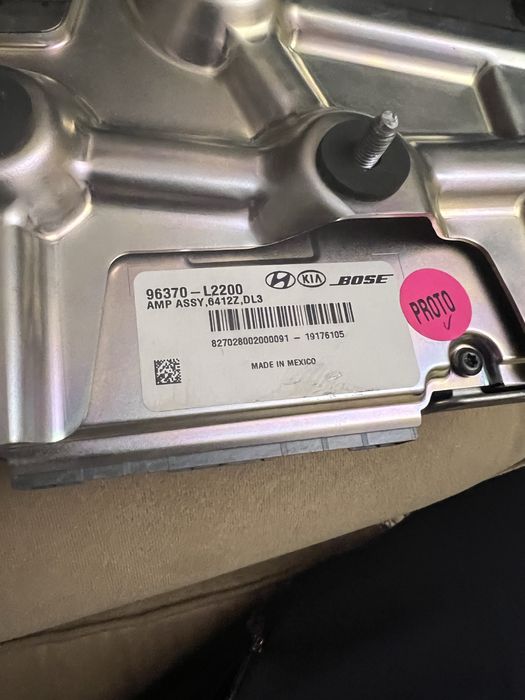 bose монитор и усилитель от киа к5