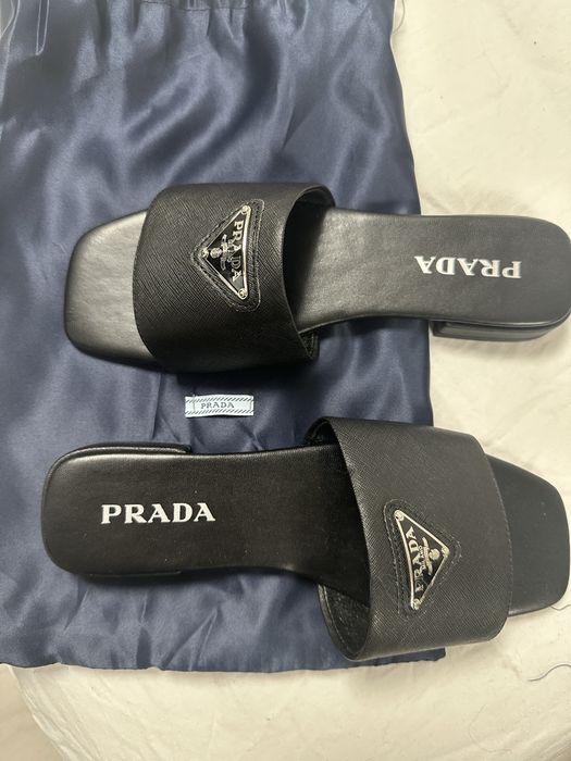 Sandală Prada 39 noua