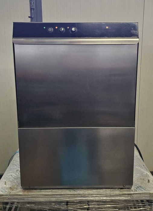 Професионална Съдомиялна Машина /Дозиращи Помпи/Източваща помпа