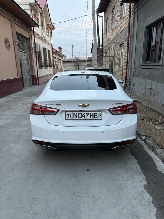 Chevrolet Malibu Premier 2023