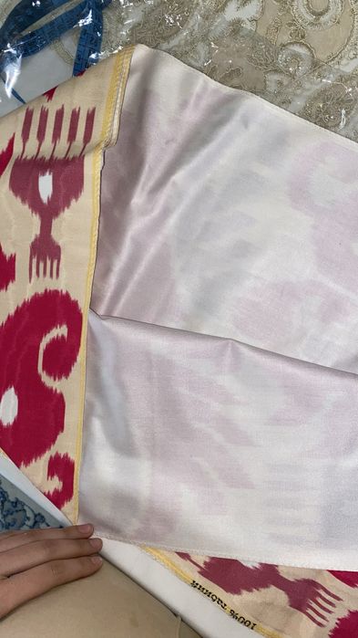 материал Атлас (Хан-атлас)