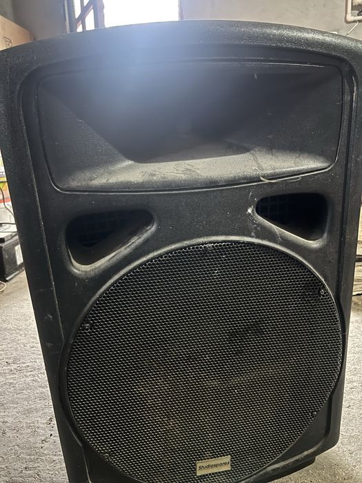 boxa  studiospares in stare de functionare