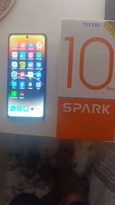 Sotiladi telfon spark10   800ming som