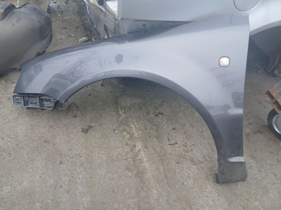 Aripa stanga Skoda Superb 1(2007) cod culoare 9152 fara rugina!