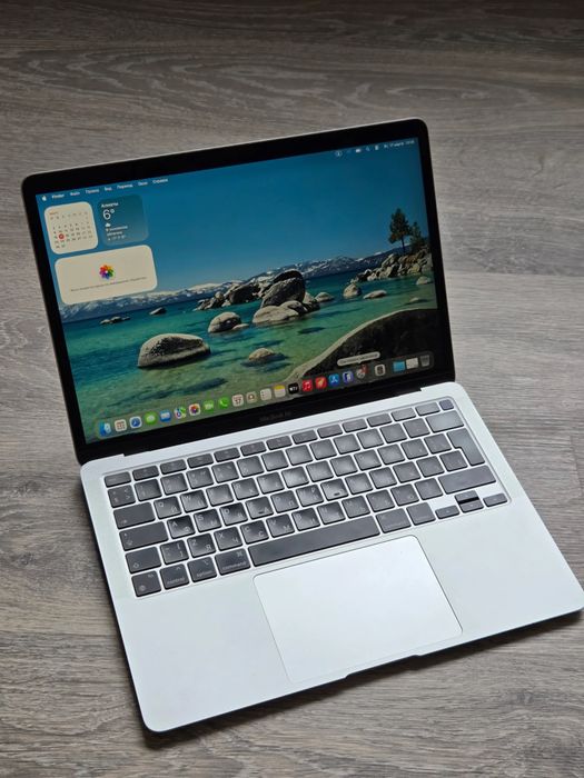 MacBook m1 2020 (макбук м1 АКБ 100%)