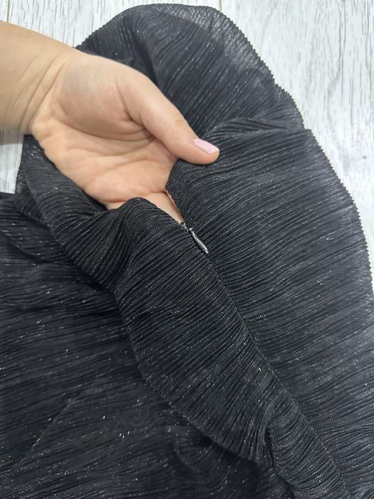 Вечерна къса рокля