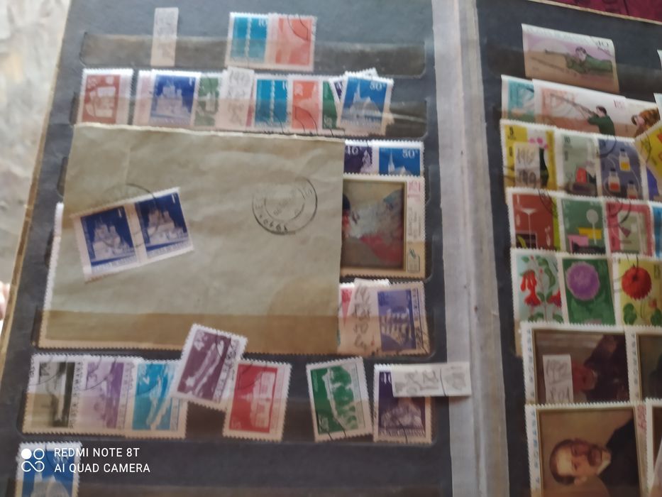 am o colecție foarte frumuasa de timbre din anul 1900 in sus