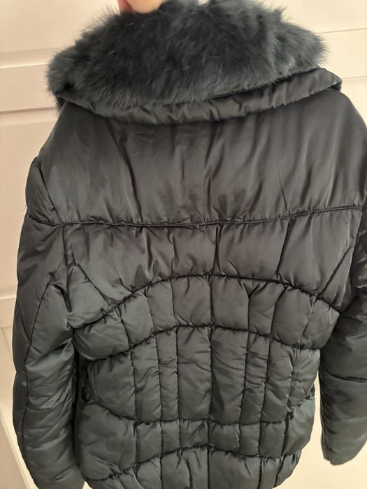 Дамско зимно яке със заешка яка, M