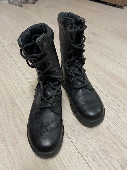 Берцы в отличном состоянии 36 размер