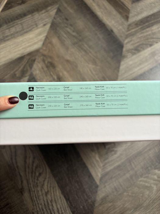 Чаршафи Tac ( за висока/ голяма) спалня.