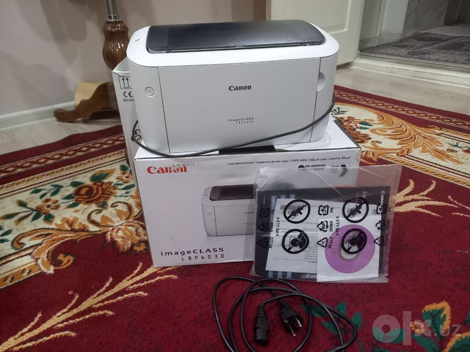 Printer sotiladi yangi