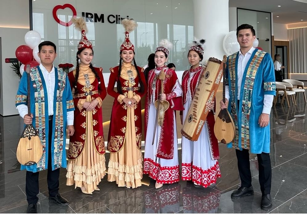 Имидж группа, хостес и музыка