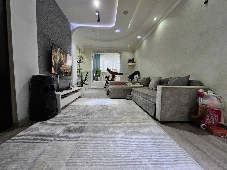 Продаю свою трёхкомнатную квартиру Чиланзар метро Мирзо Улугбек