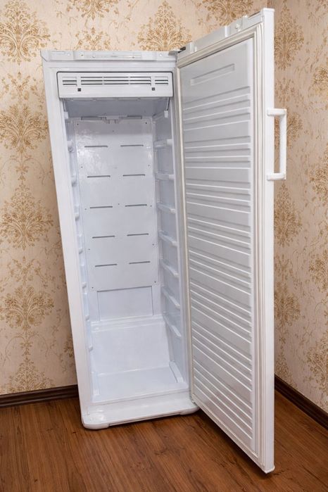 Бирюса морозильник