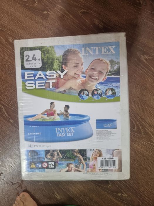 Надувной бассейн INTEX Easy Set Pool