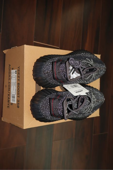 Yeezy 350 V2 Black