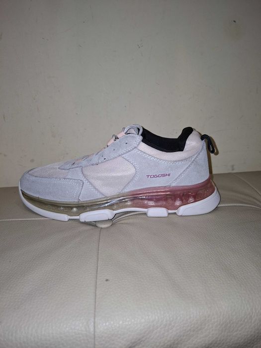 Модни обувки TOGOSHI