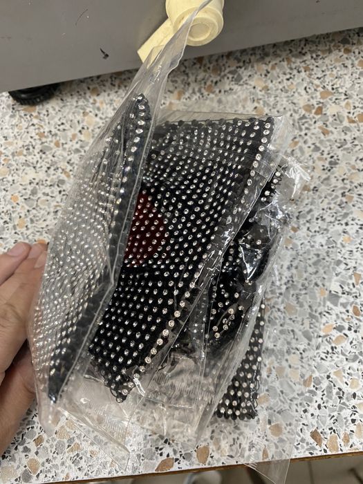 Красивые маски со стразами,камнями