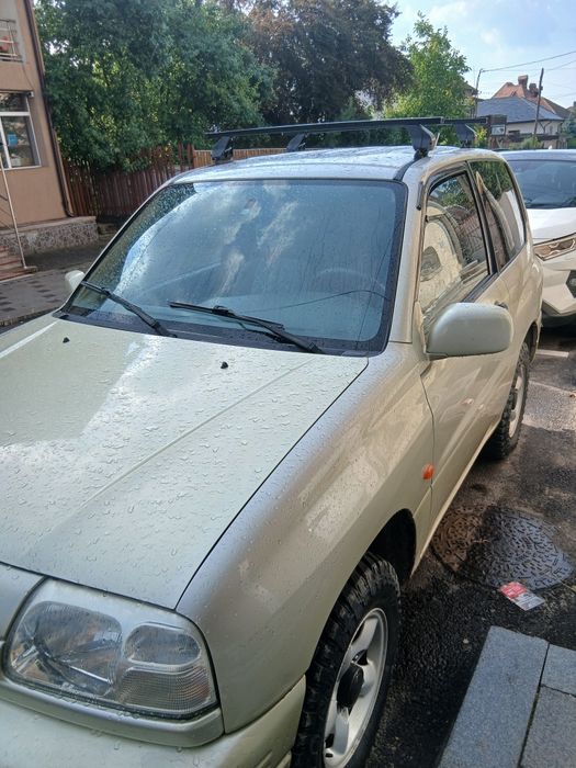 suzuki grand vitara 2000