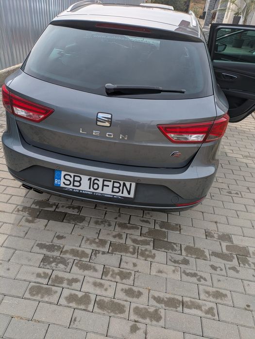 Vand Seat Leon  Culoare gri