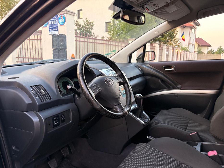 TOYOTA Corolla Verso 2007 — imagine 5