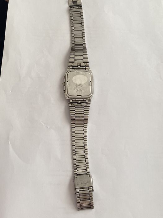 AUTENTIC Vintage  CITIZEN QUARTZ CAL.8950 Digi/Ana funcț. perfect