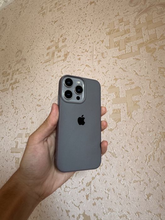 Iphone 15 pro korpusda srochna sotiladi