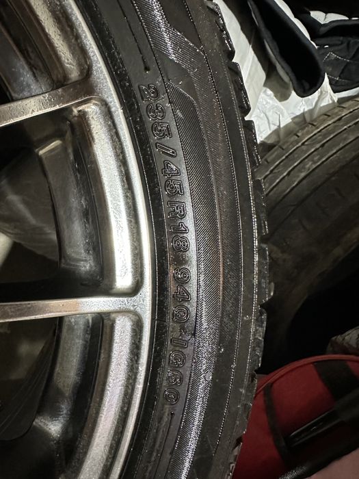 Шины с дисками 235/45/18 на Camry 70, 75