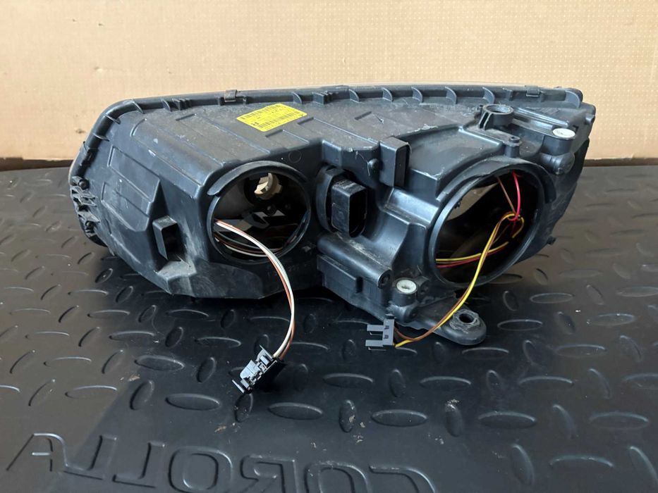 Десен фар за Шкода Октавия 3 / Skoda octavia III 2013 - 2017