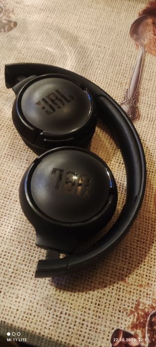 Bluetooth JBL sluahalki