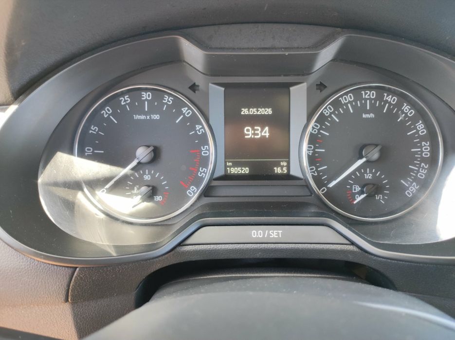 SKODA Octavia 2016 — imagine 5