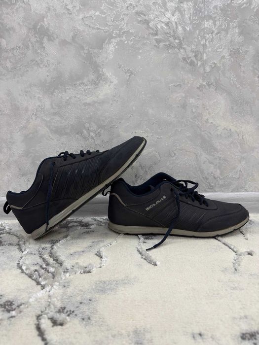 Мужская большая черная обувь \ спортивная