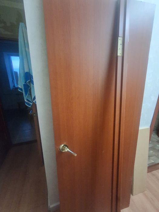 Бесплатно дверь 80см