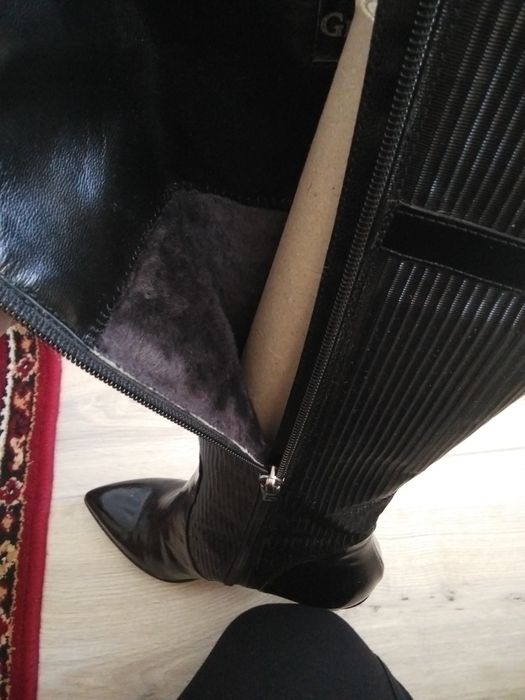 Новый сапоги 36р срочно